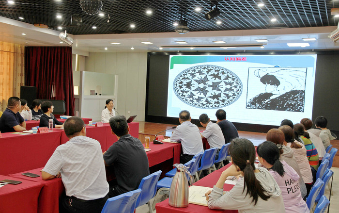 进机关进院所讲座 (2).jpg