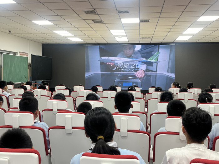 承德县实验小学.jpg